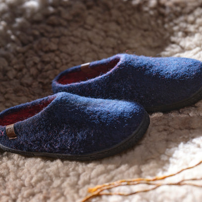 Tibet wool felt slippers blue/red